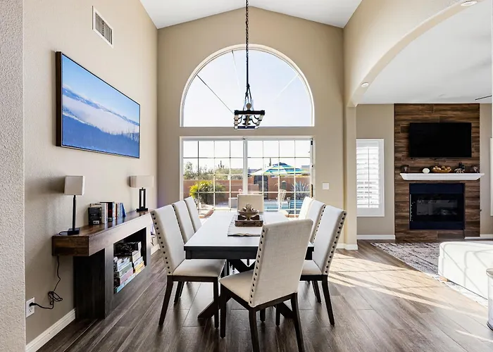 Holiday home Private Desert Retreat W Heated Pool • Mountain Views Anthem