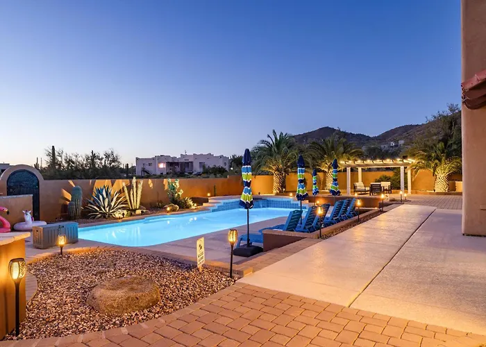 Private Desert Retreat W Heated Pool • Mountain Views *